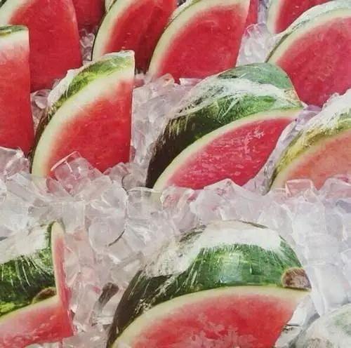 冷冰吃瓜,揭秘娱乐圈幕后真相